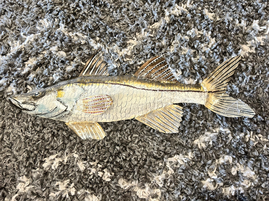 Metal wall hanging fish decor 33895