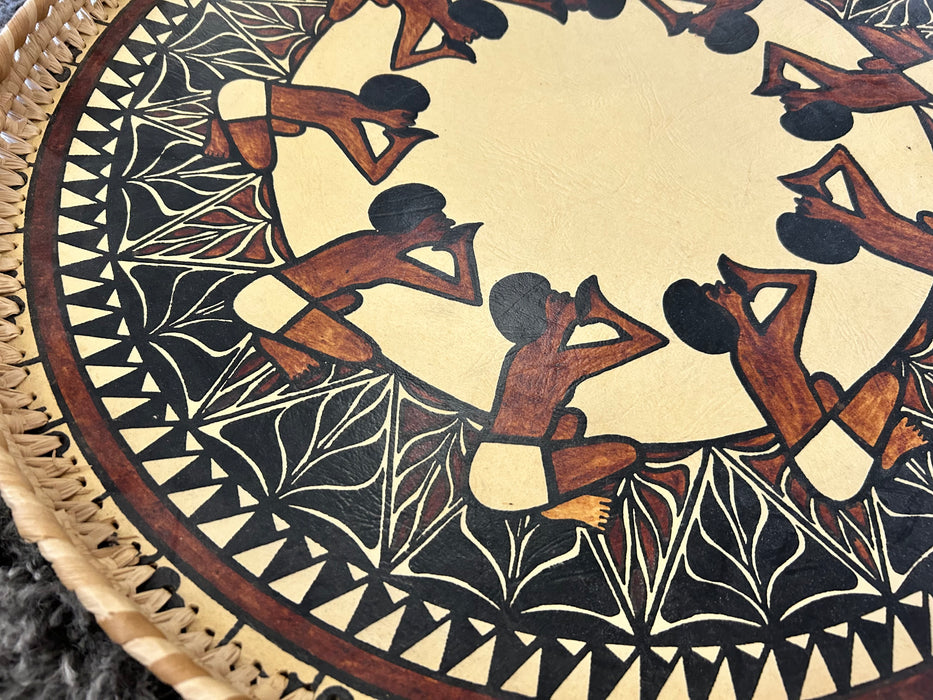 Vintage folk art platter with woven trim 33898