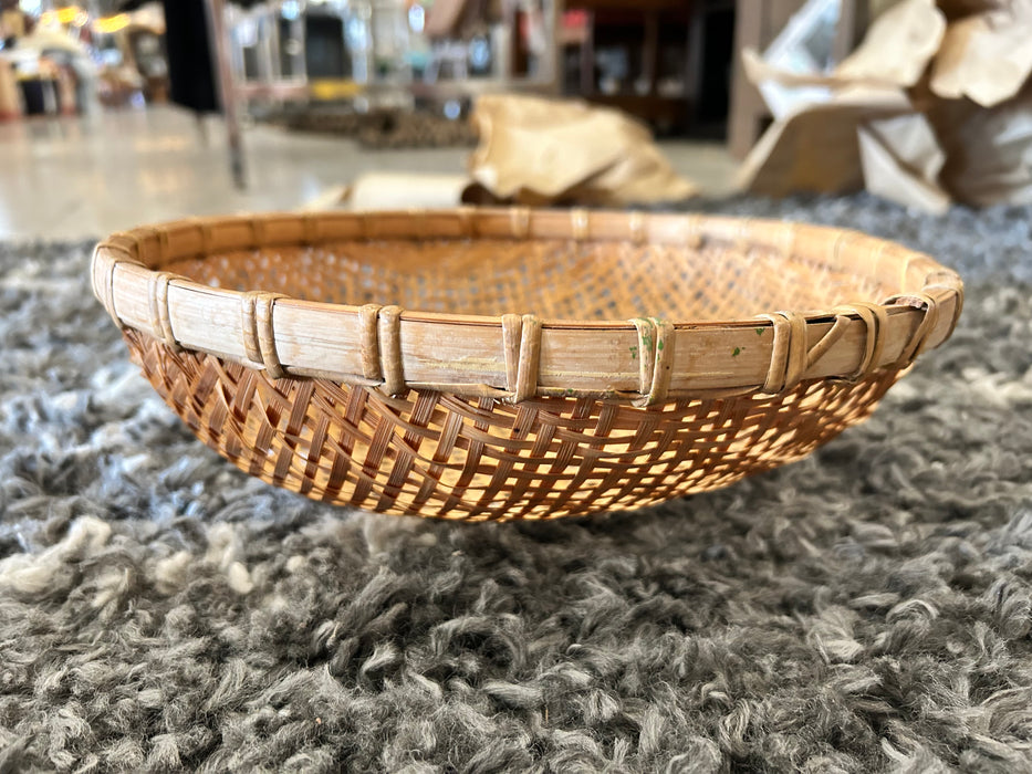 Vintage woven winnowing basket 33900