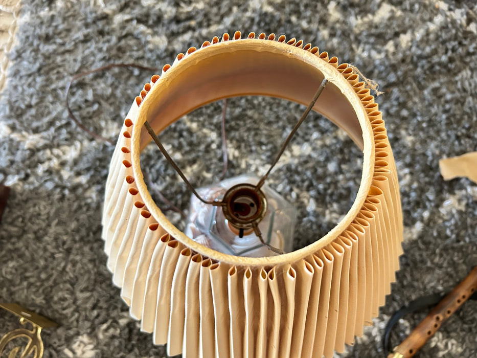 Vintage seashell lamp 33905