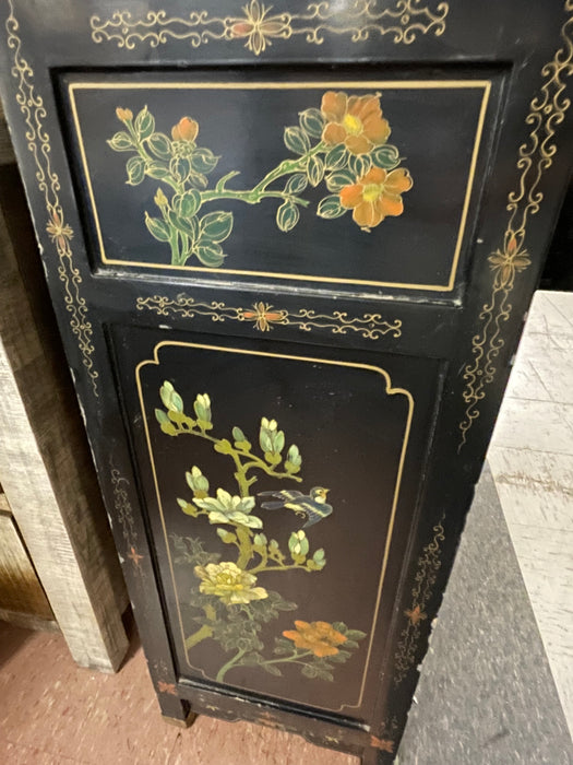 Vintage Oriental/Asian china cabinet 31447