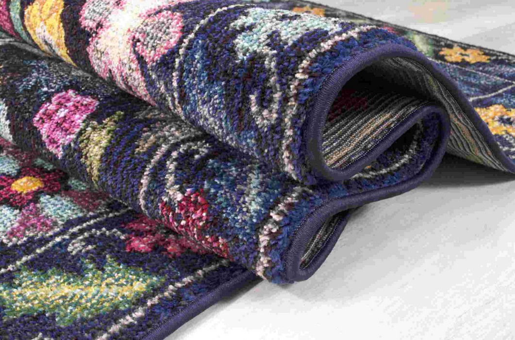 Persian Weavers Expressions 1031 Black rug 5x7 PW-EX1031BK5x7