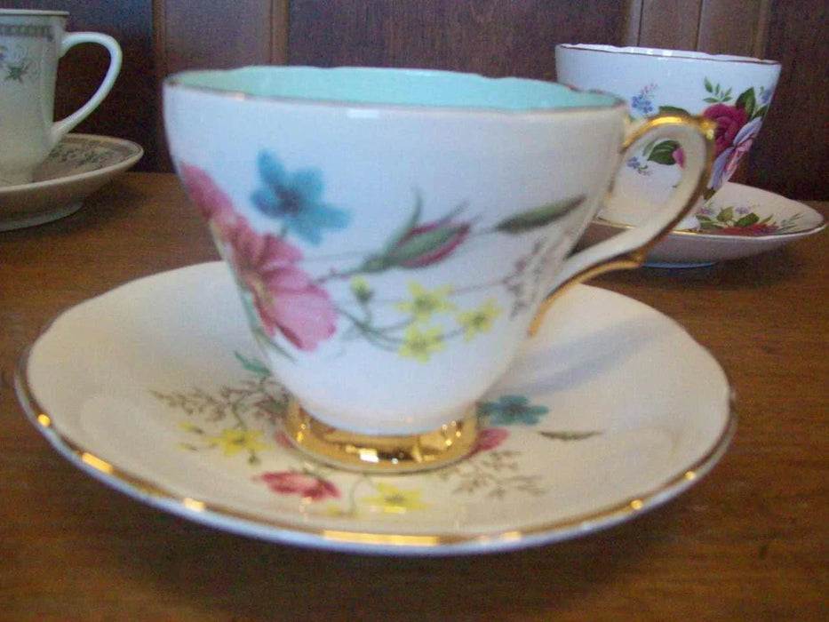 Tea cup and saucer set 7008