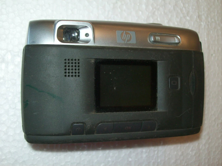 Digital camera HP 3.3 MP 12x zoom 8160