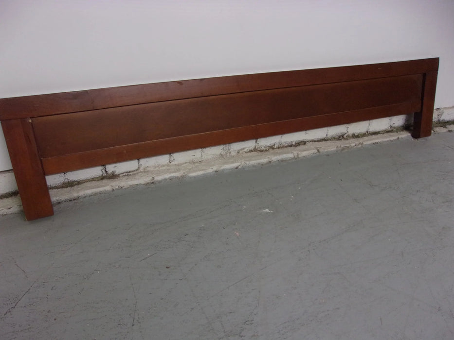 Full footboard short walnut stain W1008