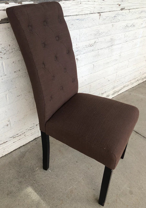Kitchen or dining chair tufted back 18055