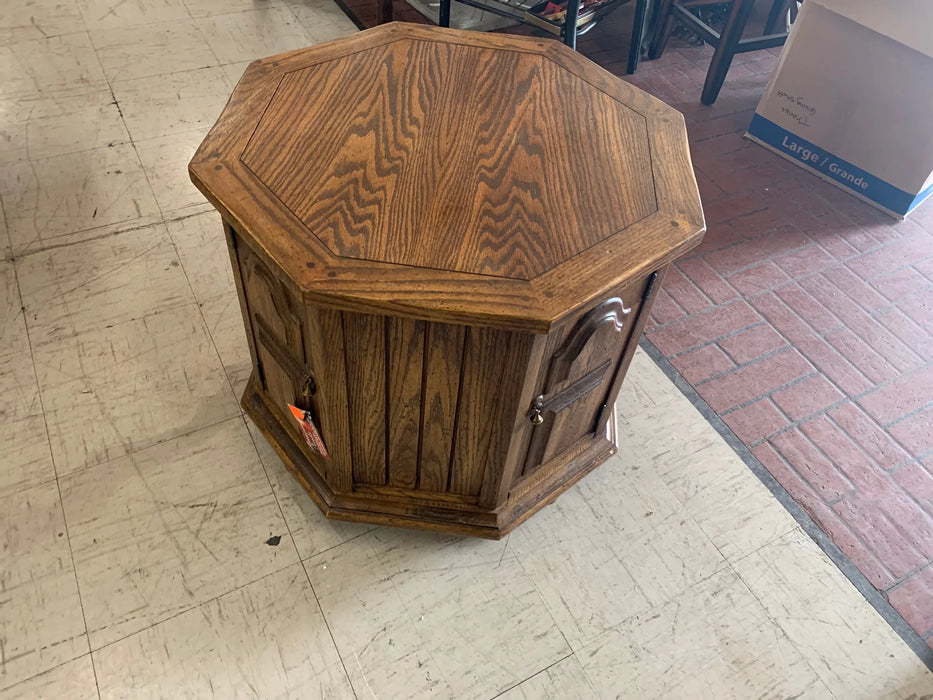 Octagon end table cabinet 18732