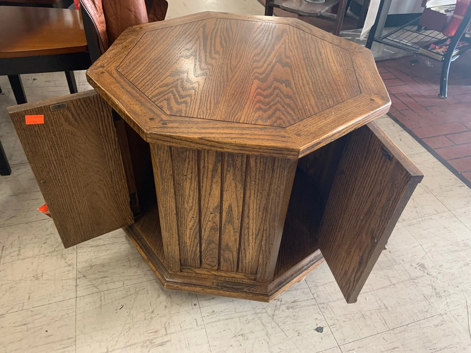 Octagon end table cabinet 18732