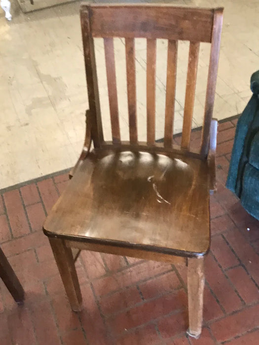 Wooden dining chair 19243