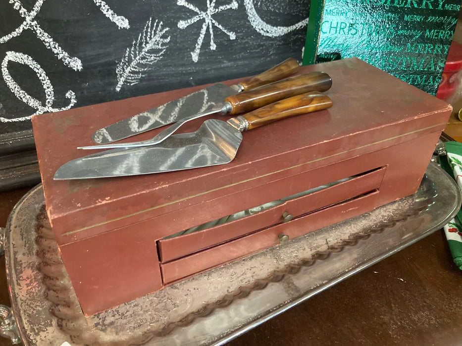 Old knife set 23069