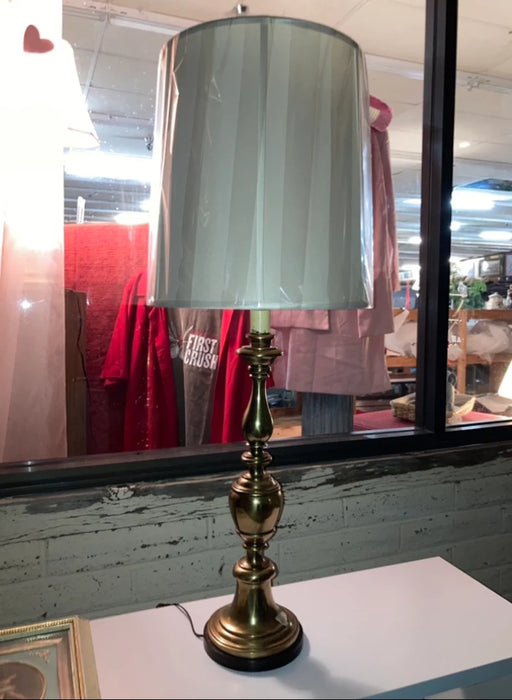 Brass lamp with shade 23211