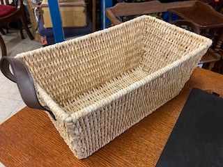 Basket with handles 23257