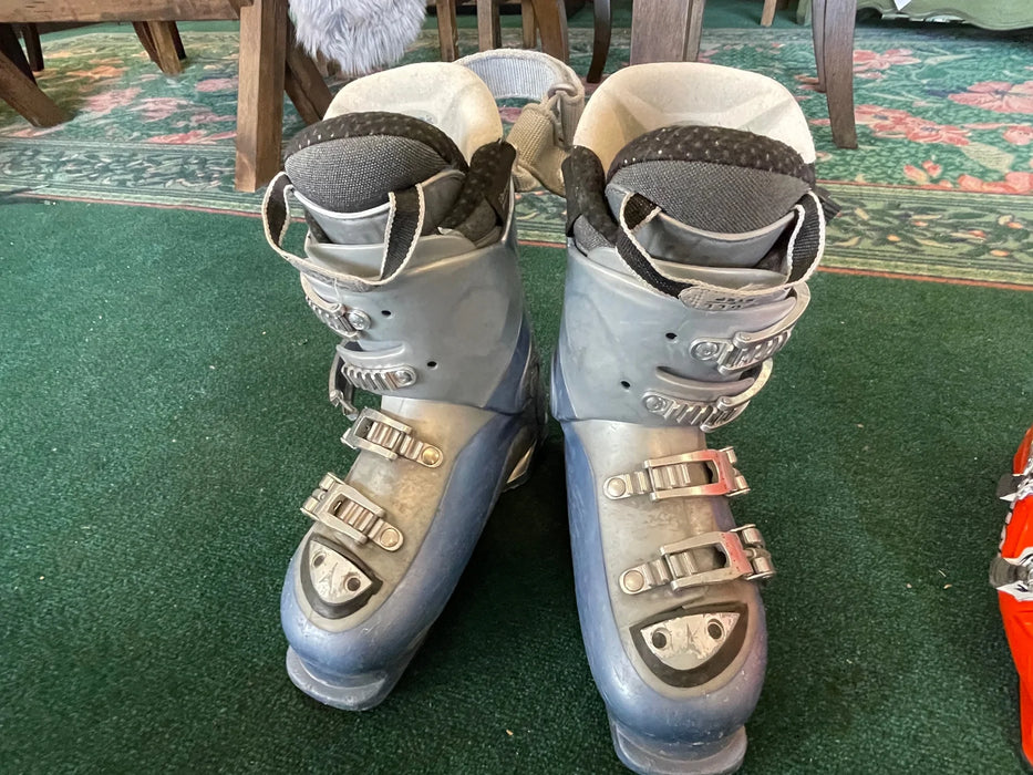 Atomic ski boots 32262