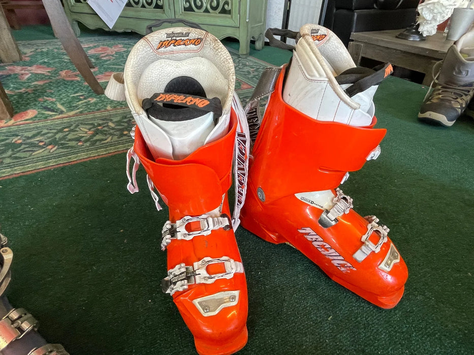 Tecnica ski boots 23363