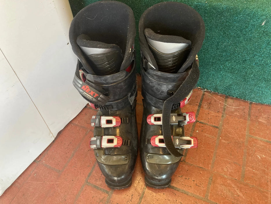 Nordica snow boots 23380