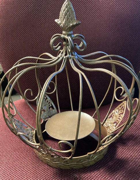 Steel brown crown shaped candle holder 23525