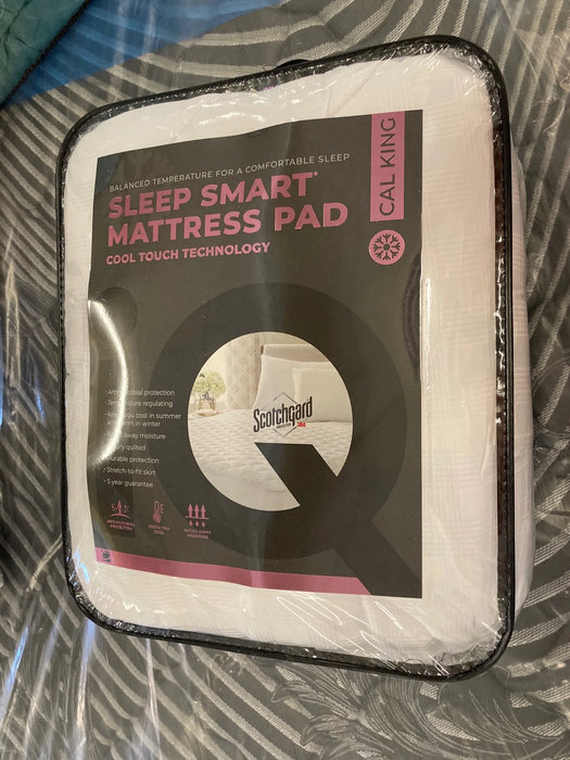 Sleep Smart mattress pad Cal king white 23925