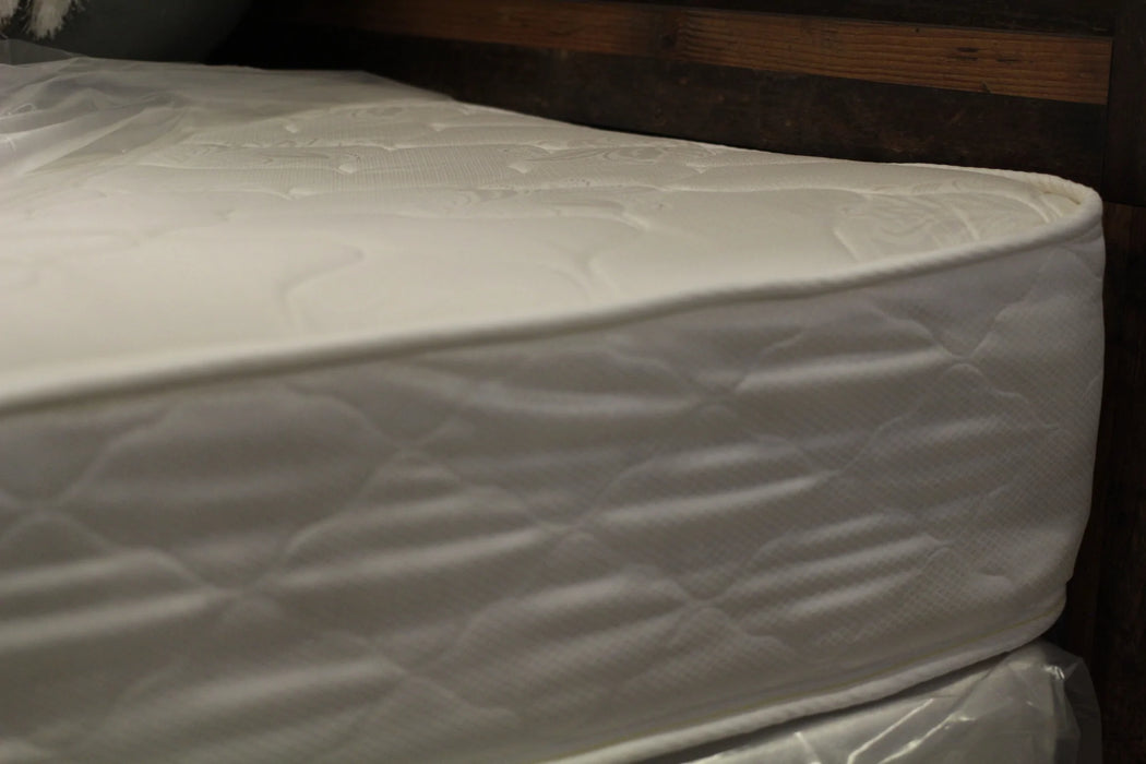 Queen mattress superquilt 1-sided NEW SV-1052QSQNM1