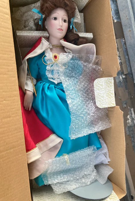 Porcelain doll 23453