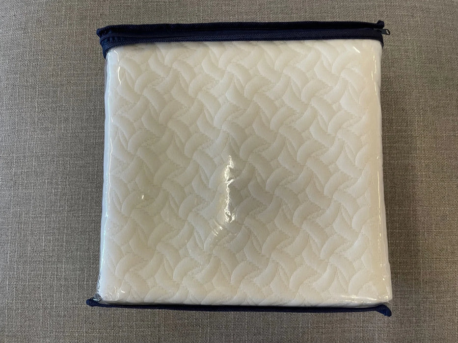 Twin SertaRest comfort knit mattress protector 25271