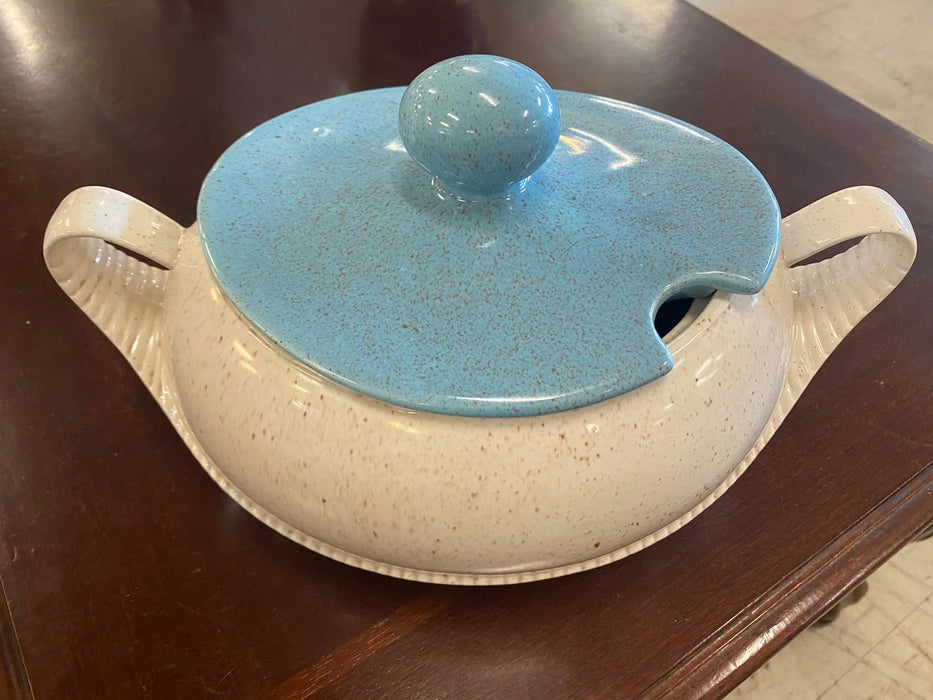 White tureen serving dish with light blue lid 25480
