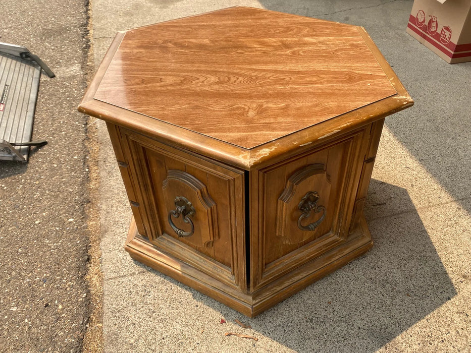 Wooden hexagon shaped end table 25734
