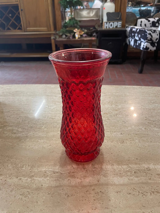 Red decorative vase 25825