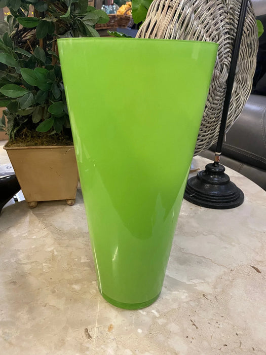 Lime green tall glass vase 26199