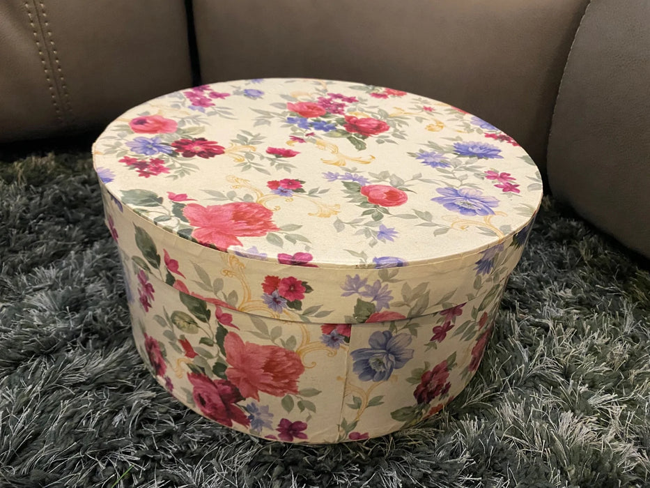 Round floral hat box 26200