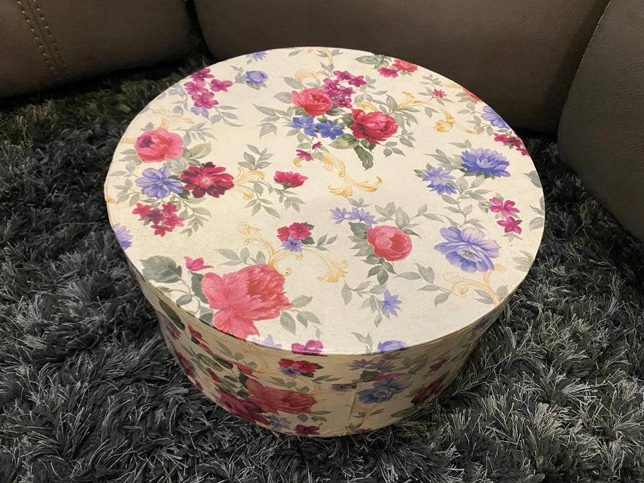 Round floral hat box 26200
