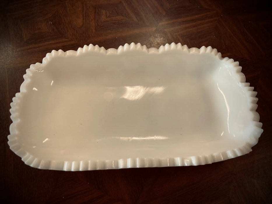 WG Westmoreland milk glass rectangle platter, small vintage 26705