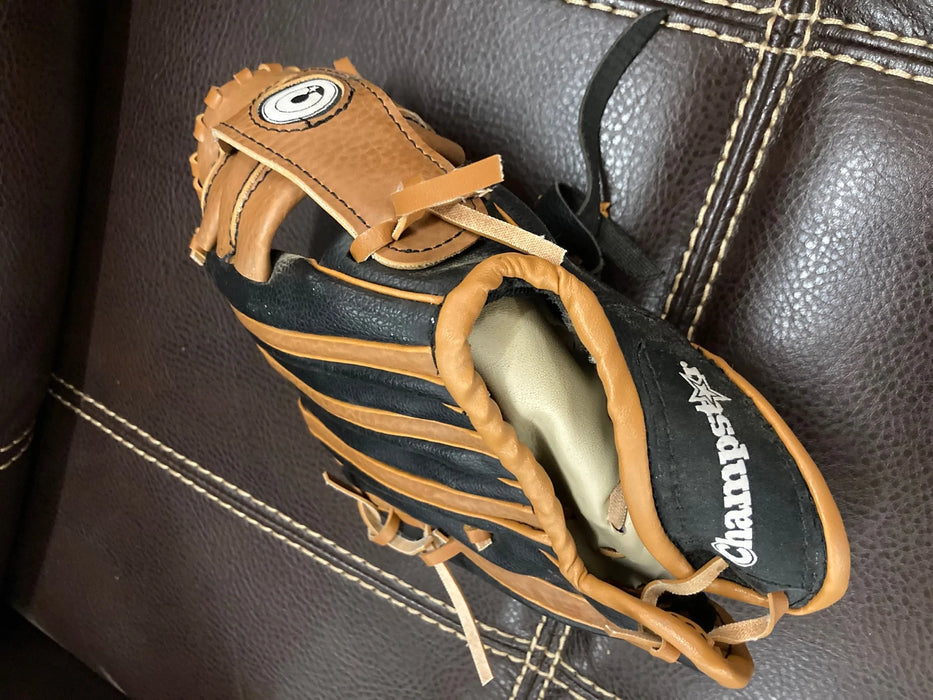 Champstar small left baseball glove, no size 26573