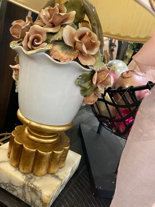 Capodimonte antique rose lamp with marble base and original shade 26587