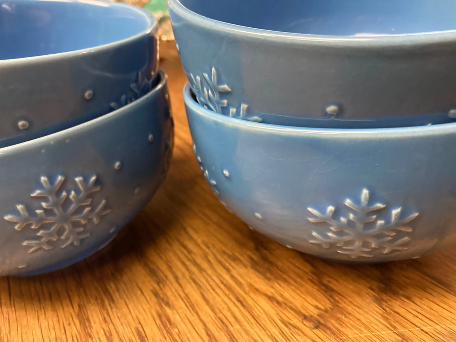 Blue ceramic snowflake bowls 27270