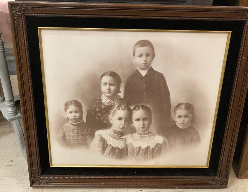 Vintage black & white photo of children, frame with velvet trim 26857