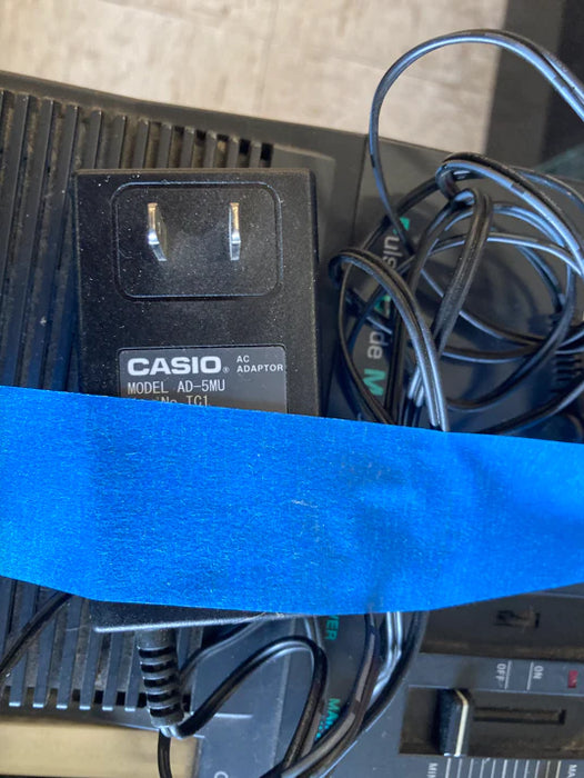 Casio keyboard with plug in 26951