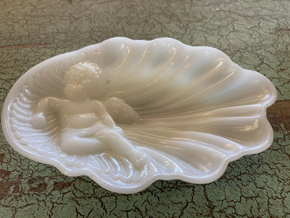 White angel soap dish by Avon 27254