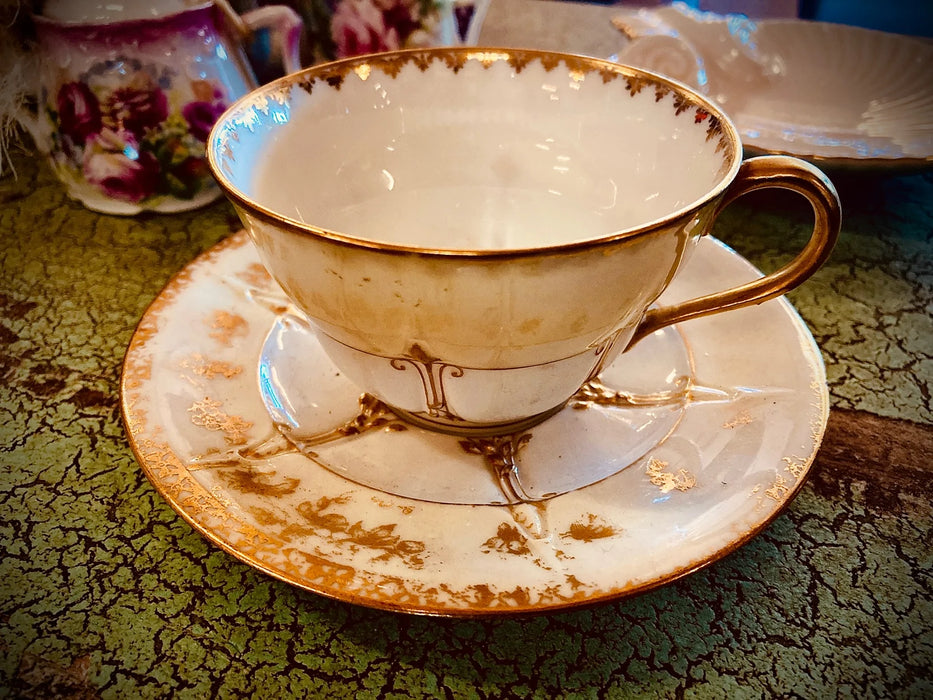 Eva France teacup and saucer 2pc set 27276