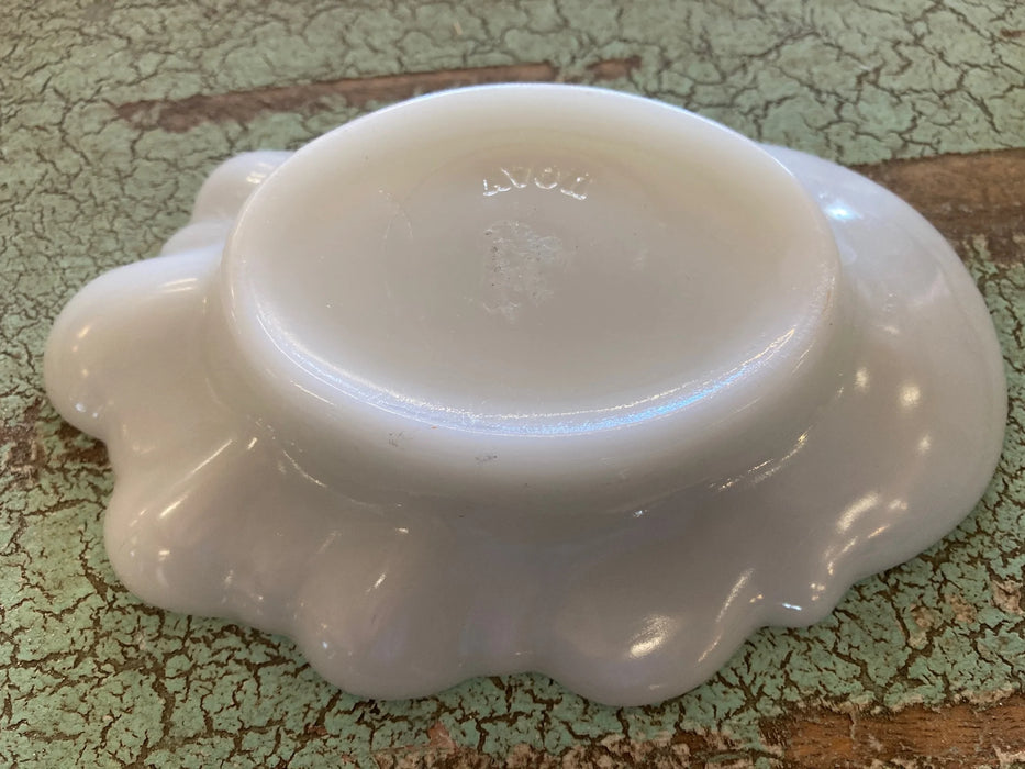 White angel soap dish by Avon 27254