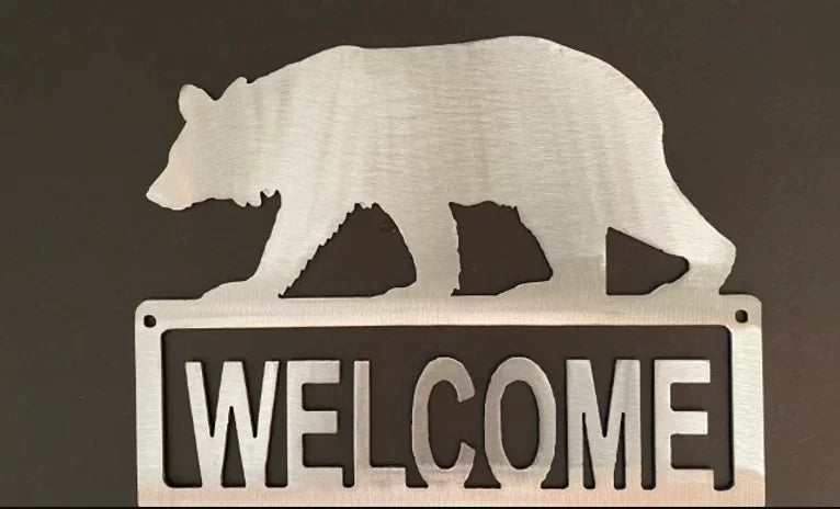 Grizzly bear welcome sign wilderness hand crafted metal decor MS-1015