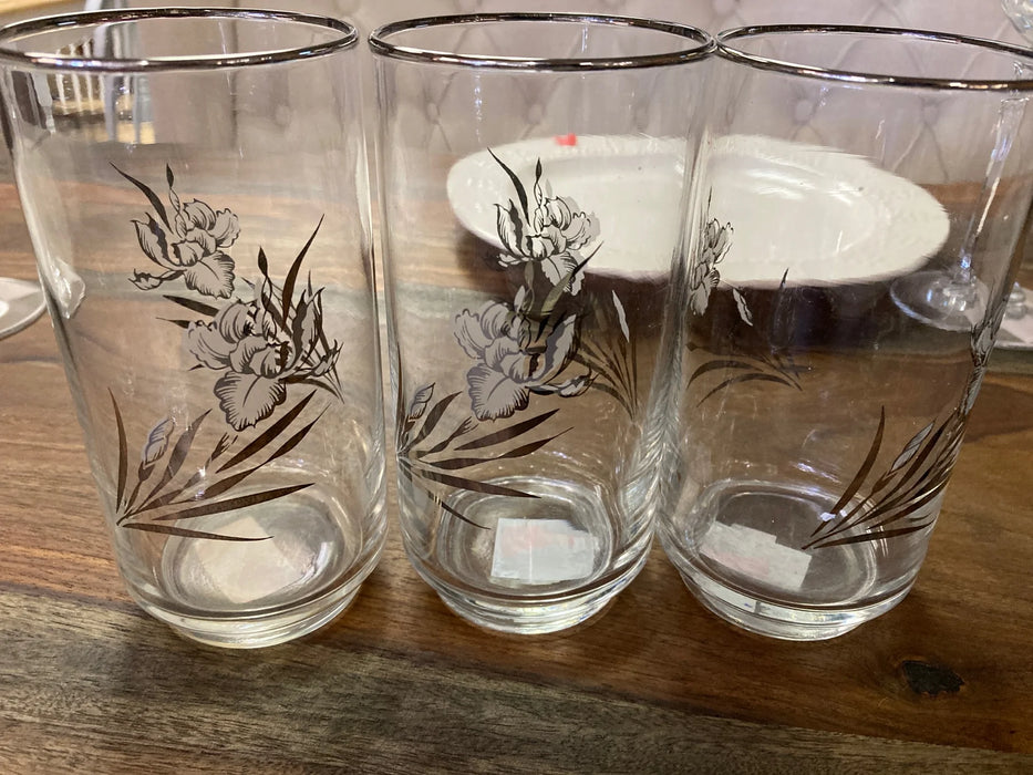 Tall silver rimmed floral glasses 27491