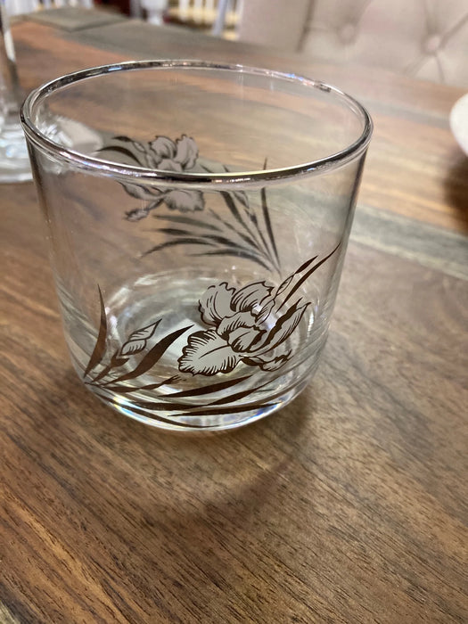 Small silver rimmed floral glasses 27494