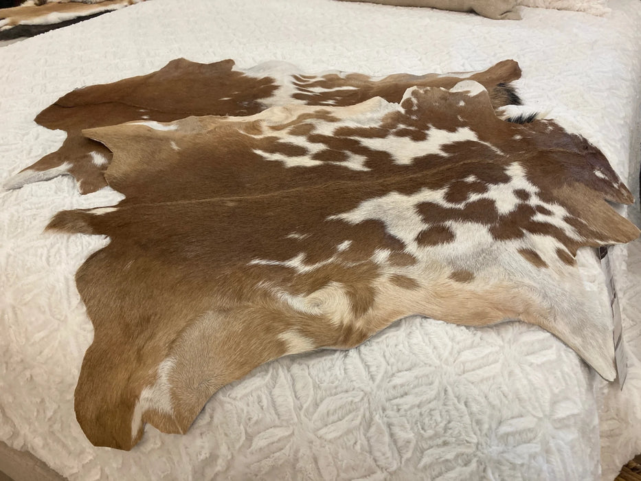 Brown and White Goat Skin BS-40007