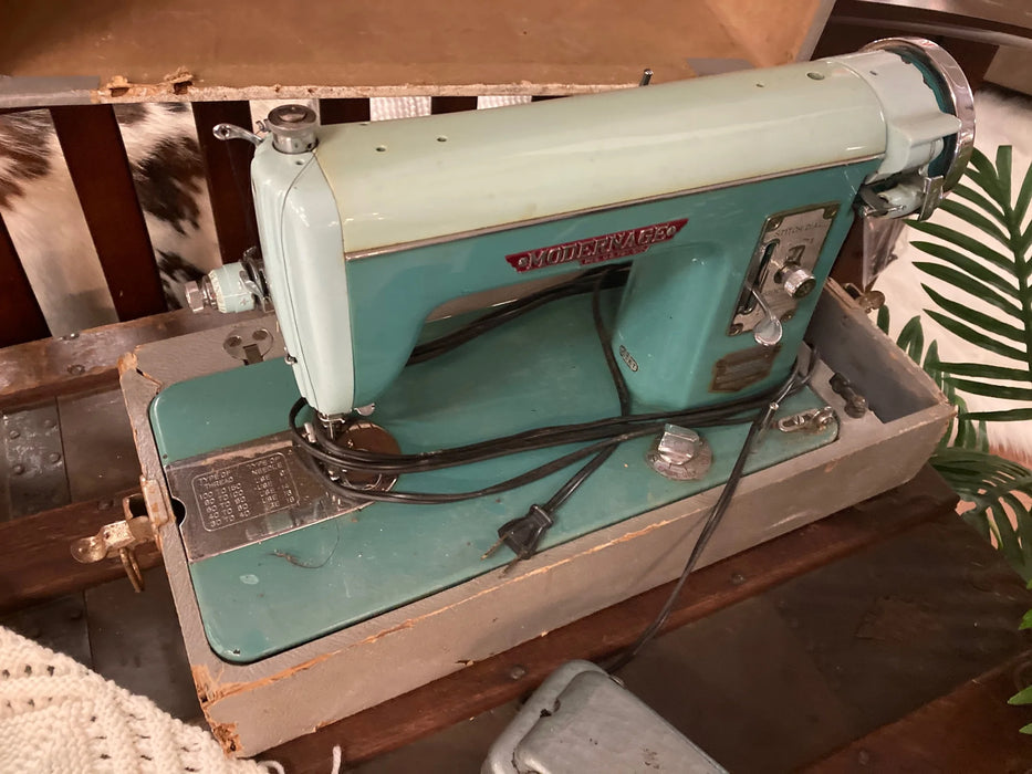 Vintage Modernage Premier sewing machine with case and foot pedal 27757