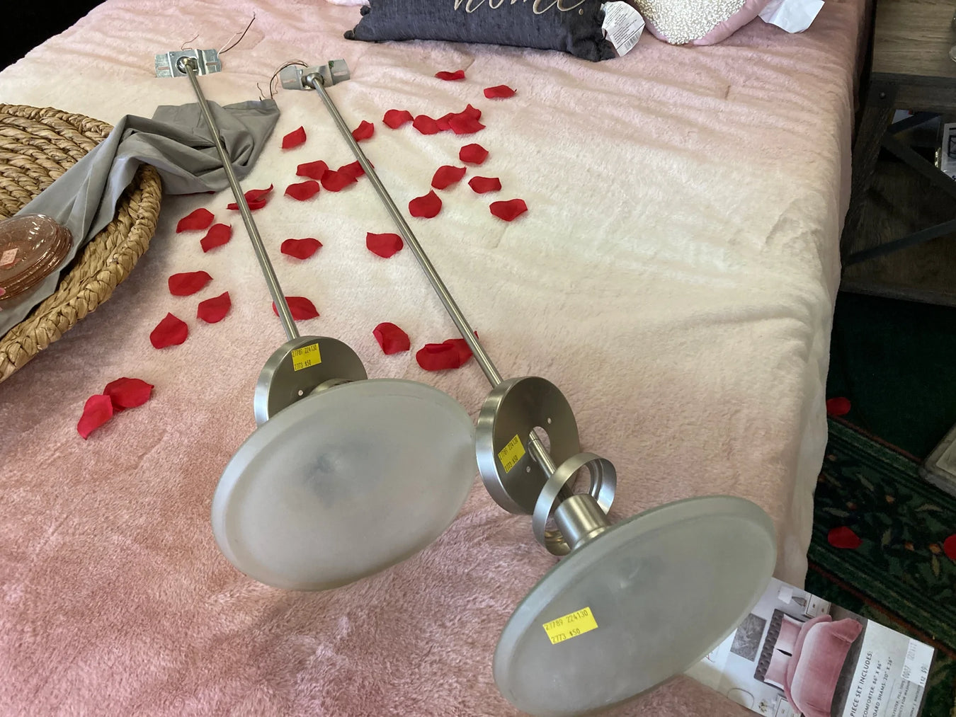 hanging, light fixtures, just