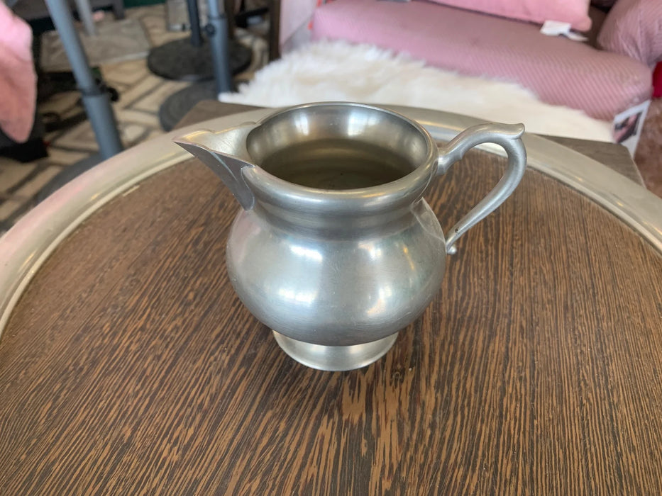 Silver cream pitcher 27932