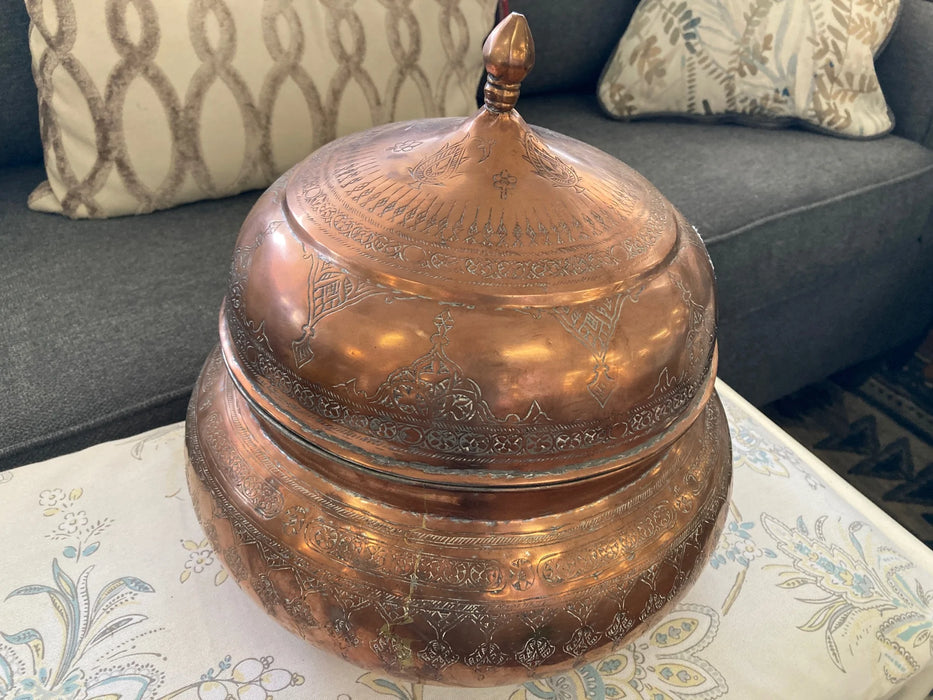 Vintage handcrafted Pakistani copper rice server bowl 28036