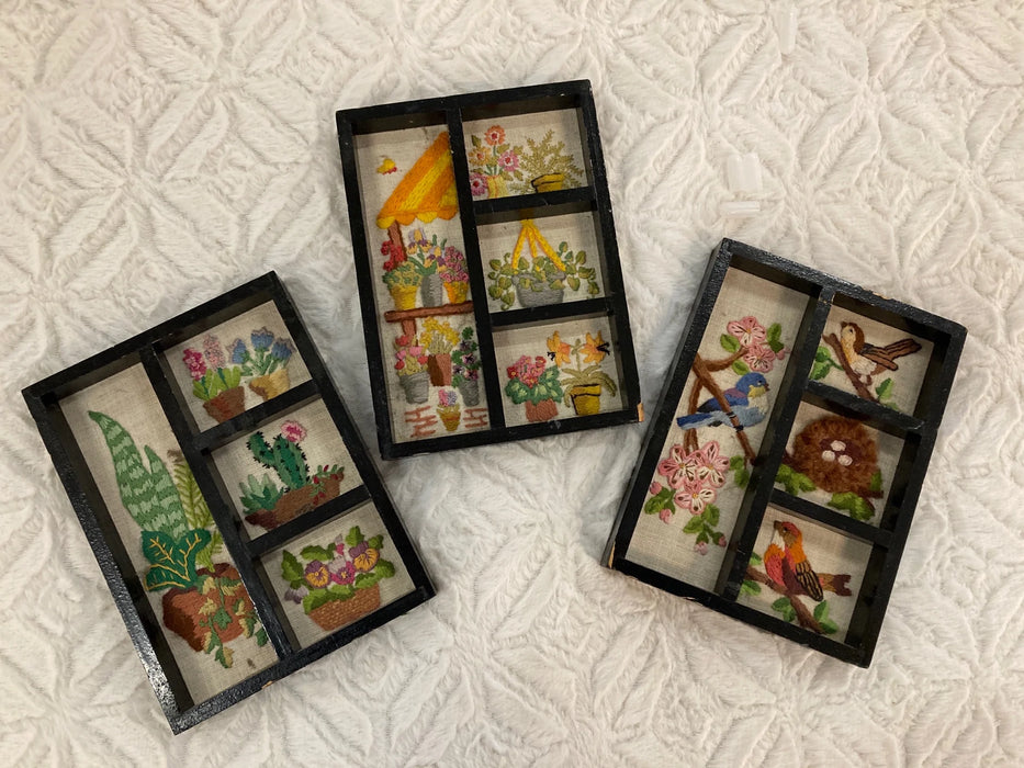 Hand crafted embroidery frames 28058