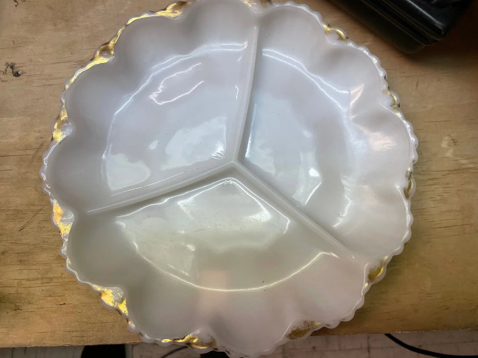 Milk glass serving tray with gold trim 28163