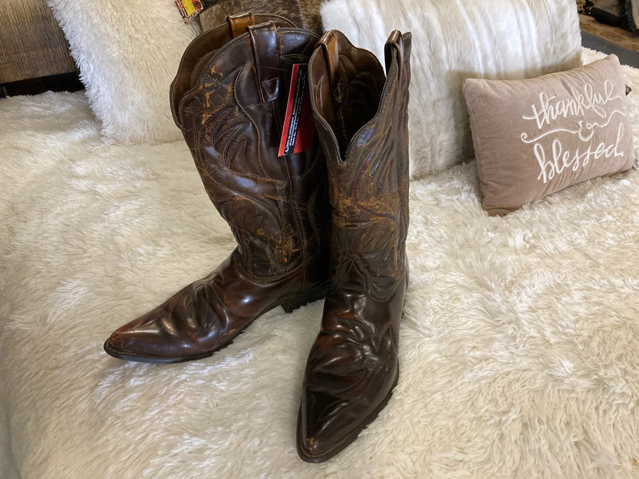 ARIAT size 13D used pointed toe boots 28277